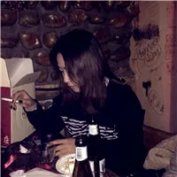 qq头像女生抽烟社会人第1张