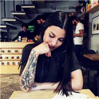 社会女纹身头像第1张