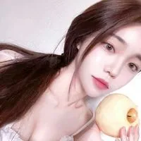 温柔大方美女头像第1张