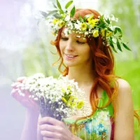 头戴鲜花花环头像第1张