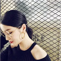 戴眼镜的美女头像第1张