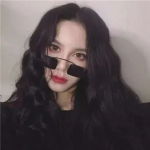 超拽霸气酷酷的女生头像第1张