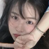 美女最喜欢的微信头像第1张