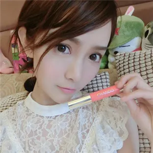 韩雨嘉微信头像第1张