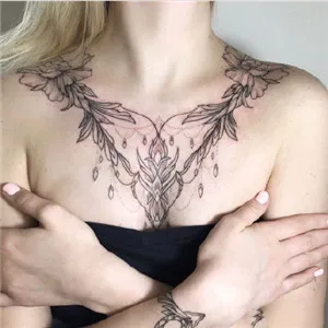 性感纹身女生头像第1张
