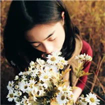 花与美女头像图片第1张