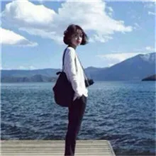 个性张扬女孩的头像第1张