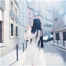 清纯俏佳人女生头像第1张