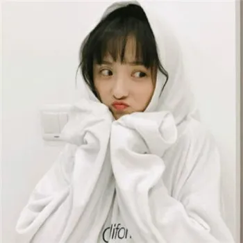 2018最新最可爱的头像漂亮美女第1张