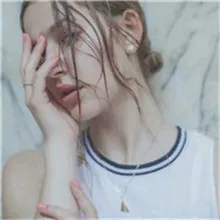 颓废堕落头像女生第1张