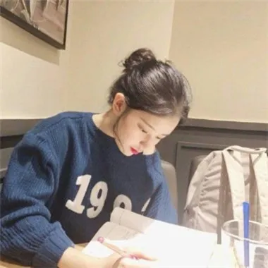 呆萌可爱俏皮女生头像第1张