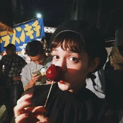 社会女头像第1张