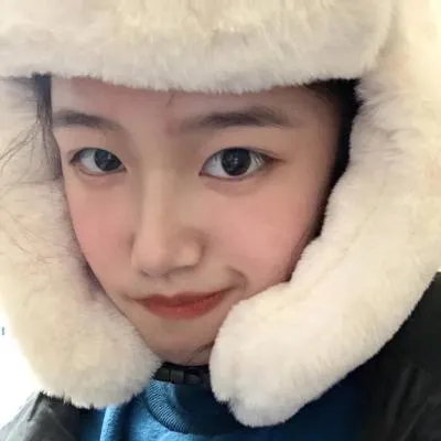 小清新优质女生头像第1张