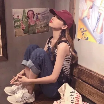 伤感女生头像伤心难过第1张