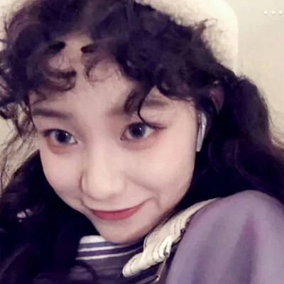 非主流美女头像大图片第1张