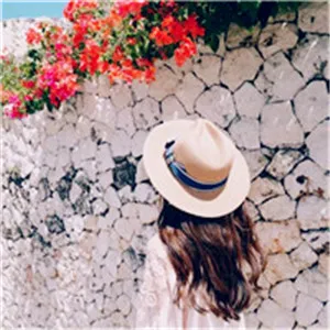 意境美女背影微信头像第1张