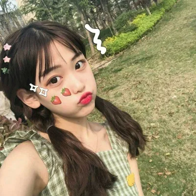 小清新美女微信头像2019独一无二第1张