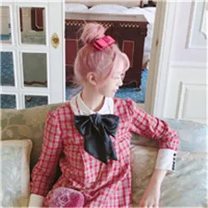 夏天清新美女头像第1张