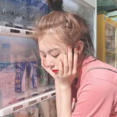 好看美女头像真人第1张