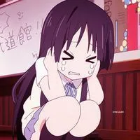 动漫女生流泪头像第1张