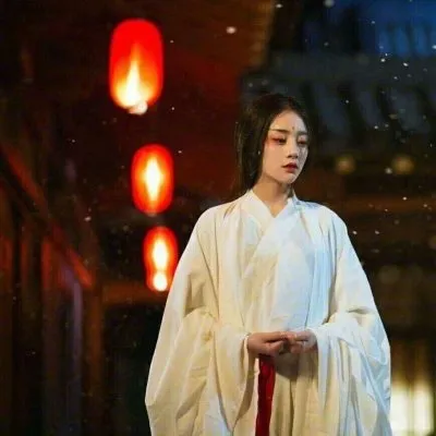 伤感古风头像女生第1张