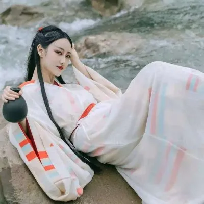 古风真人女头第1张