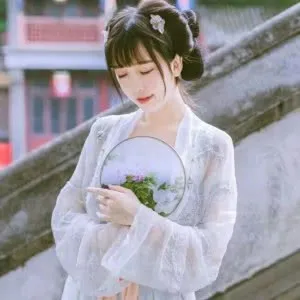 女生头像复古风第1张