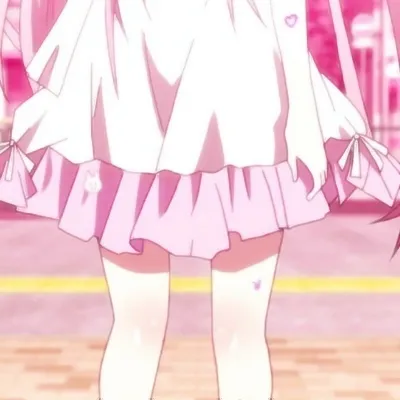 动漫女生部位头像裙摆第1张