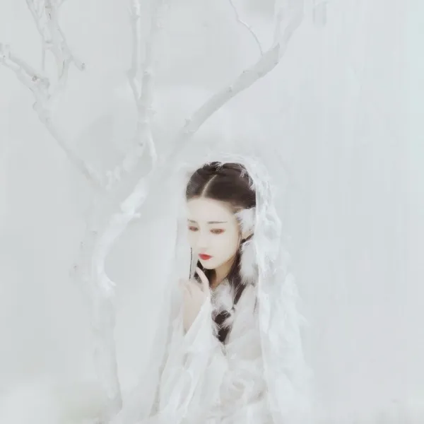 白纱女生头像古风真人第1张