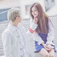 甜蜜浪漫情侣头像一对第1张