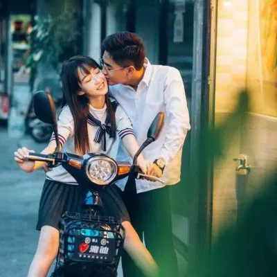 真人浪漫情头第1张