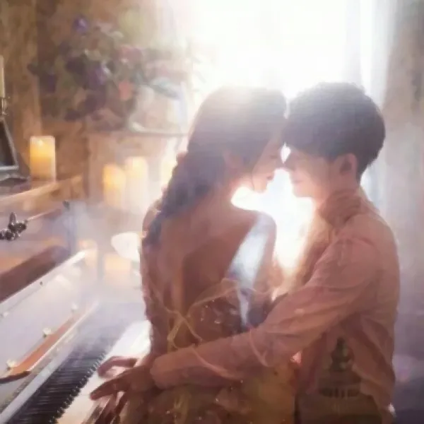 唯美意境浪漫幸福双人情侣头像第1张