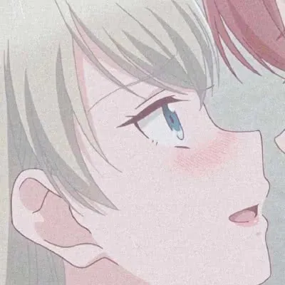 微信情头动漫两张一人一半第1张