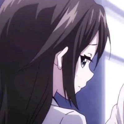 高清好看的漫画情侣头像一男一女分开图片第1张