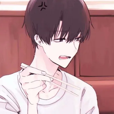 微信一人一半动漫情头第1张