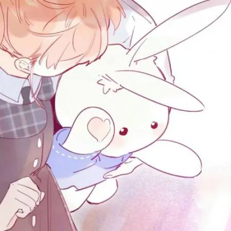 布娃娃和小女孩头像第1张