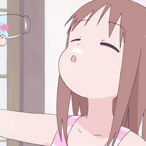 qq低调的情侣动漫头像第1张