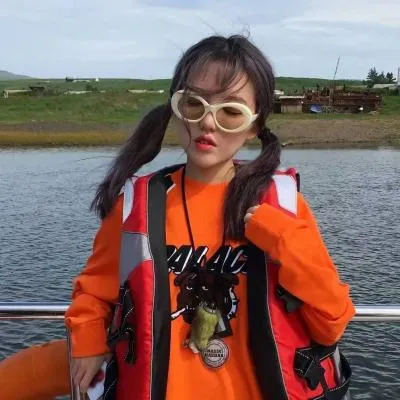 qq个性女孩头像霸气独一无二第1张