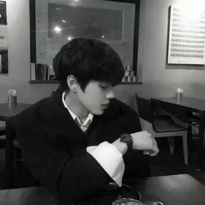 qq头像霸气够拽男生黑白第1张