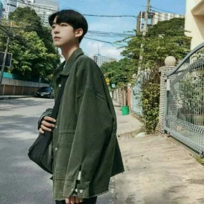 qq帅哥头像干净帅气高清图片第1张