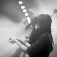 黑白qq头像发布中心第1张