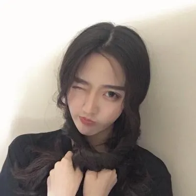 qq头像姐妹两人时尚气质女第1张