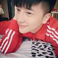 可爱男生高清qq个性头像第1张