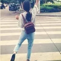 小清新的微信美女头像第1张