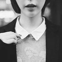 黑白女生微信头像大全第1张