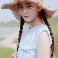 清新优美的微信头像女生第1张