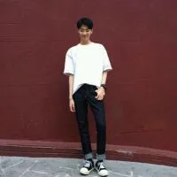 帅哥头像生活照微信很真实的第1张