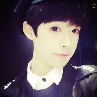 高清微信小鲜肉头像男第1张