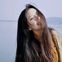 长发女生微信个性头像第1张