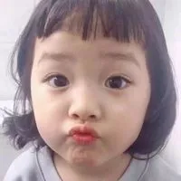 超火的萌娃权律二女生微信头像第1张